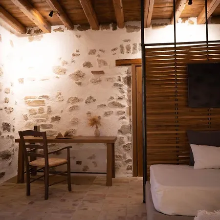 Borgo Delle Pietre Hotel 4*