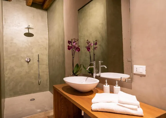 Borgo Delle Pietre 4*